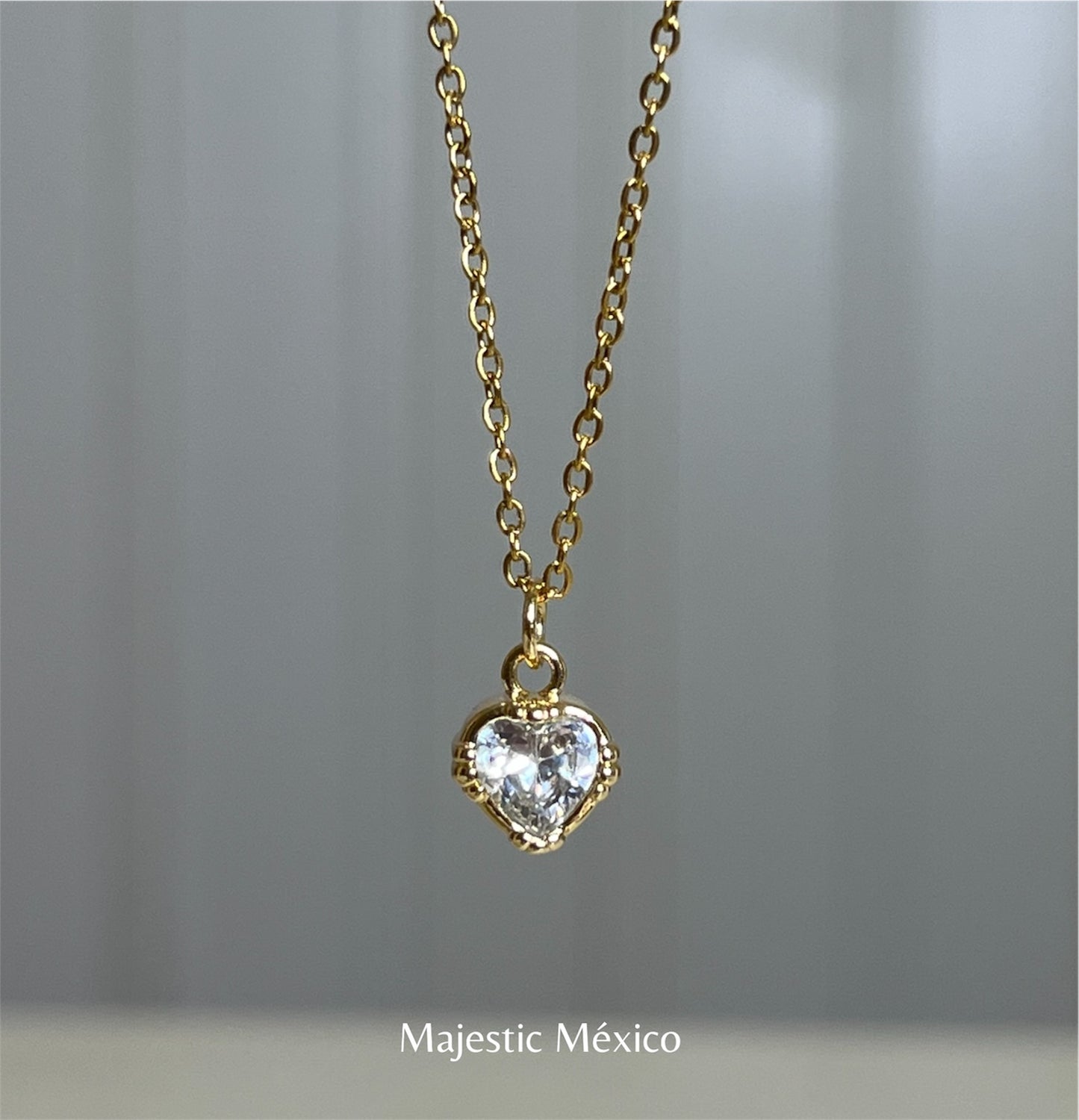 Collar Corazón de Luz