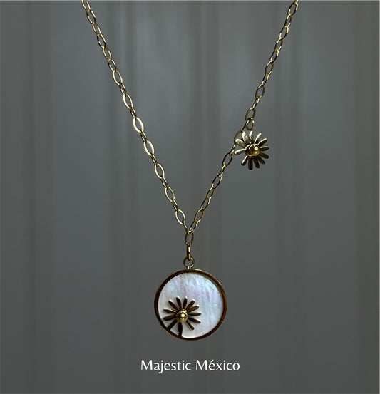 Collar Flor de Nácar