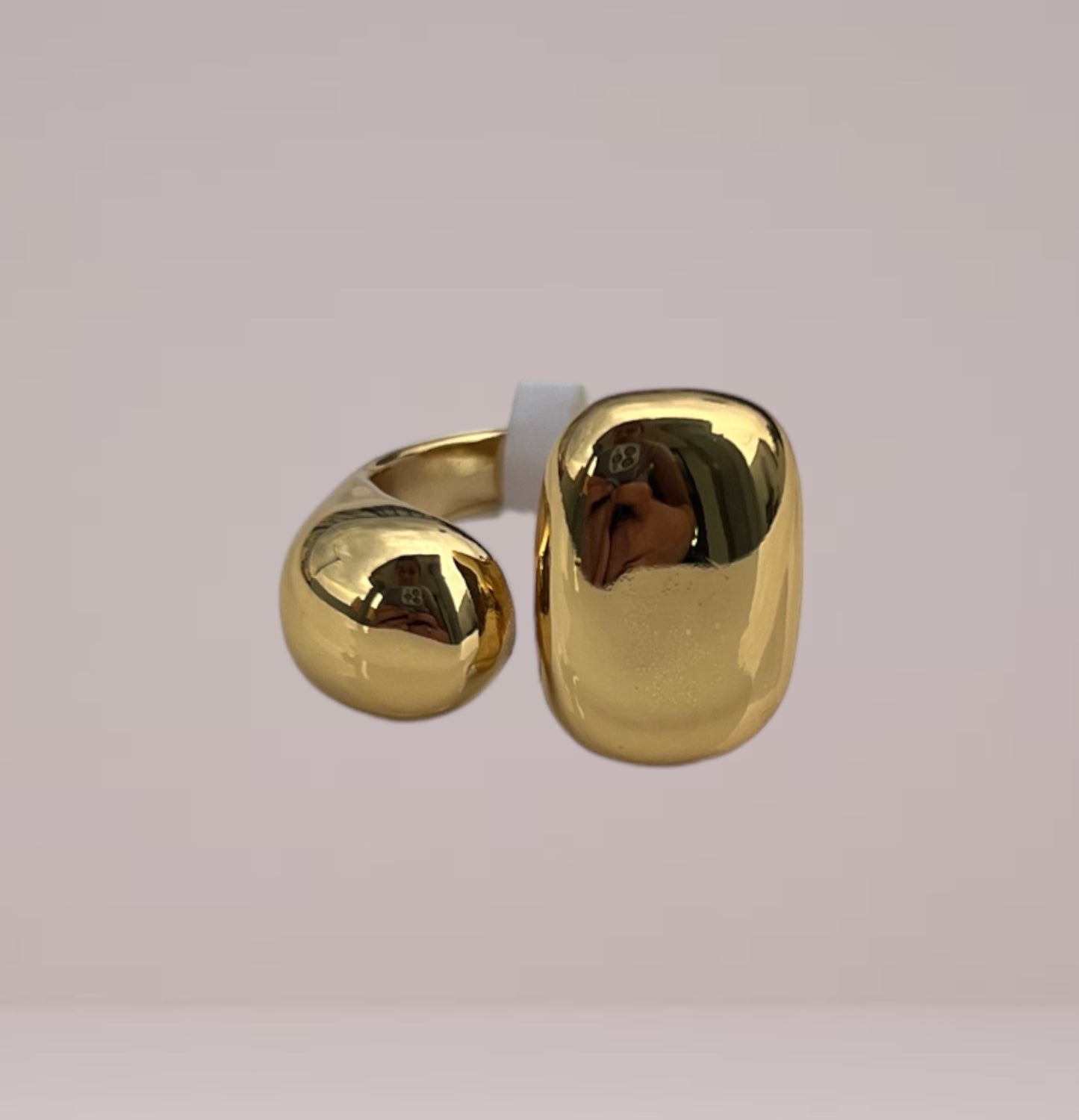 LA CHANELA RING