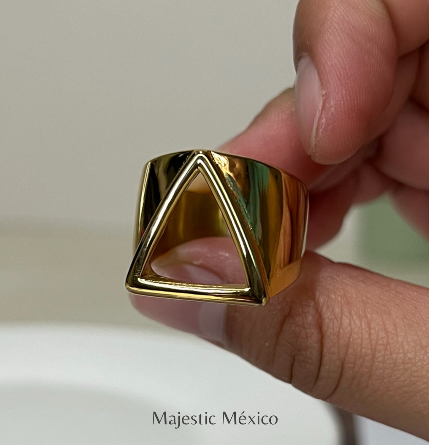 ANILLO TRIÁNGULO