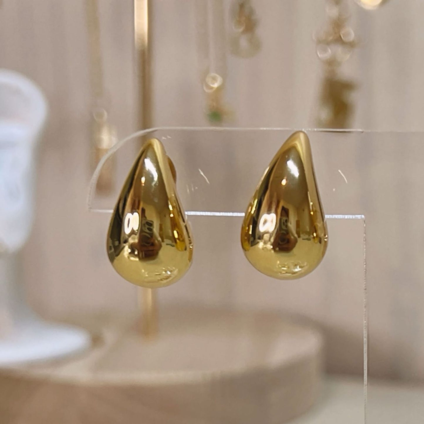 ARETES DE GOTA