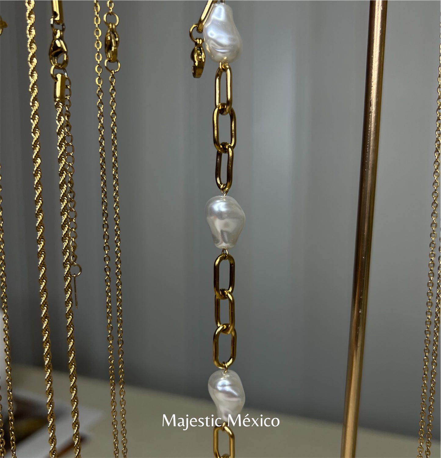 PULSERA CON PERLAS