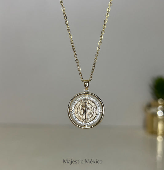 COLLAR MEDALLA SAN BENITO