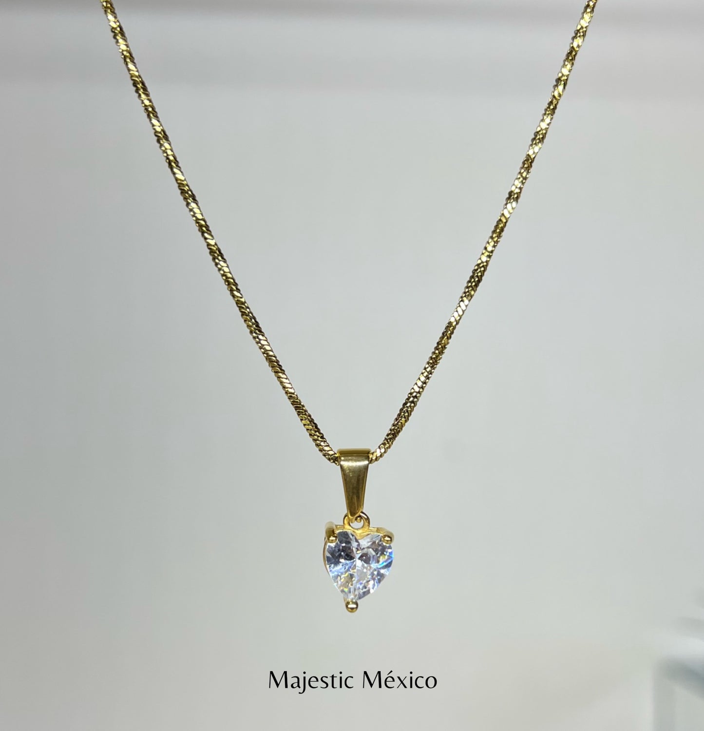 COLLAR CORAZÓN DE CRISTAL