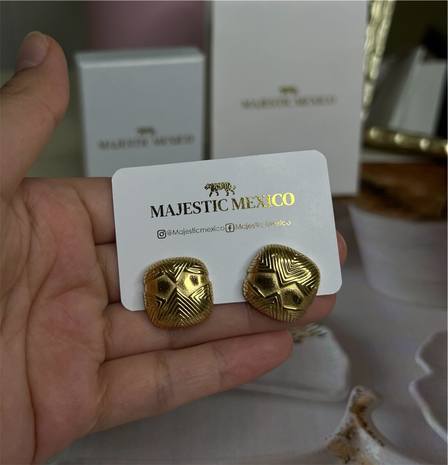 ARETES ROMBO