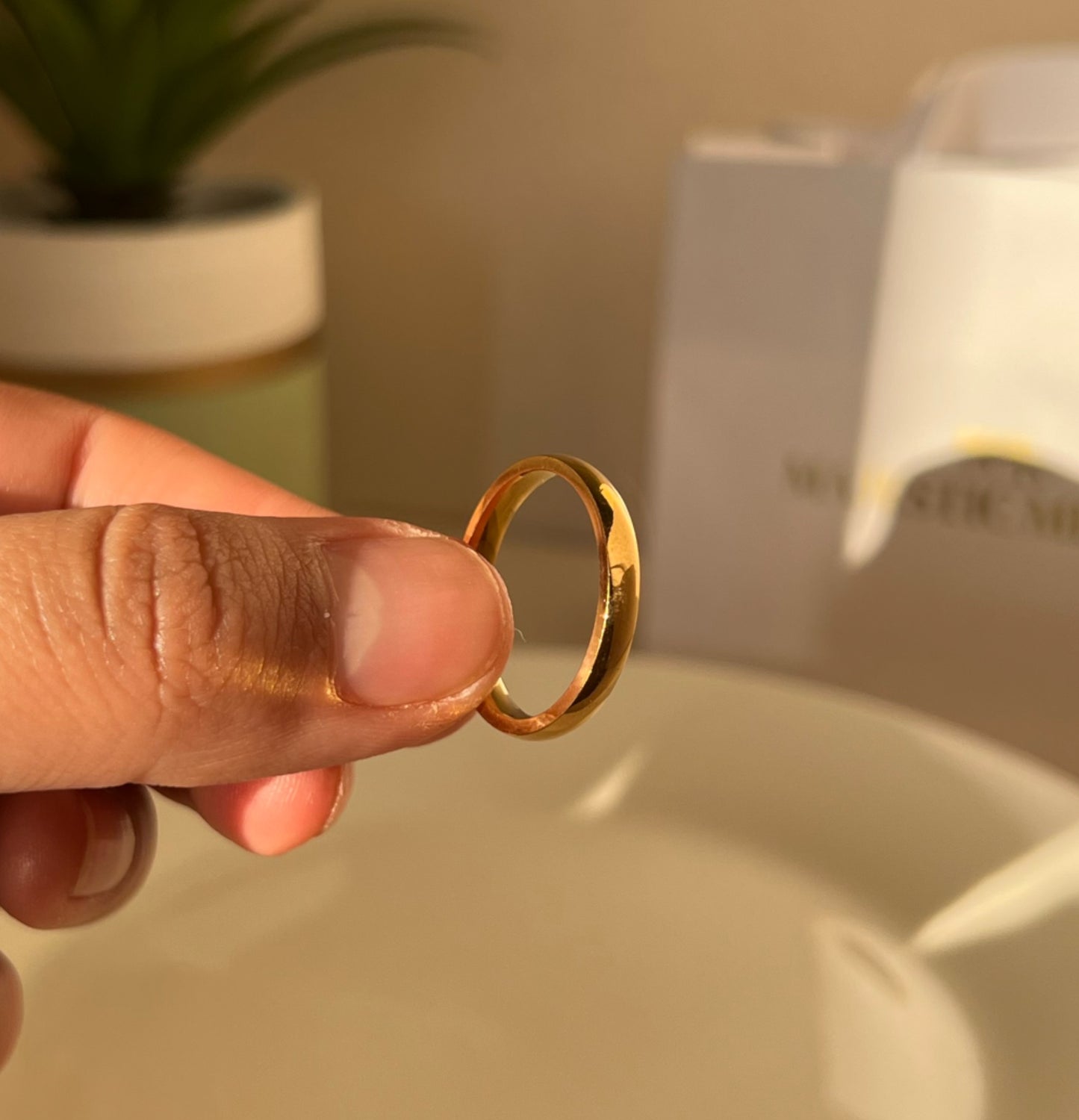 HOOP RING