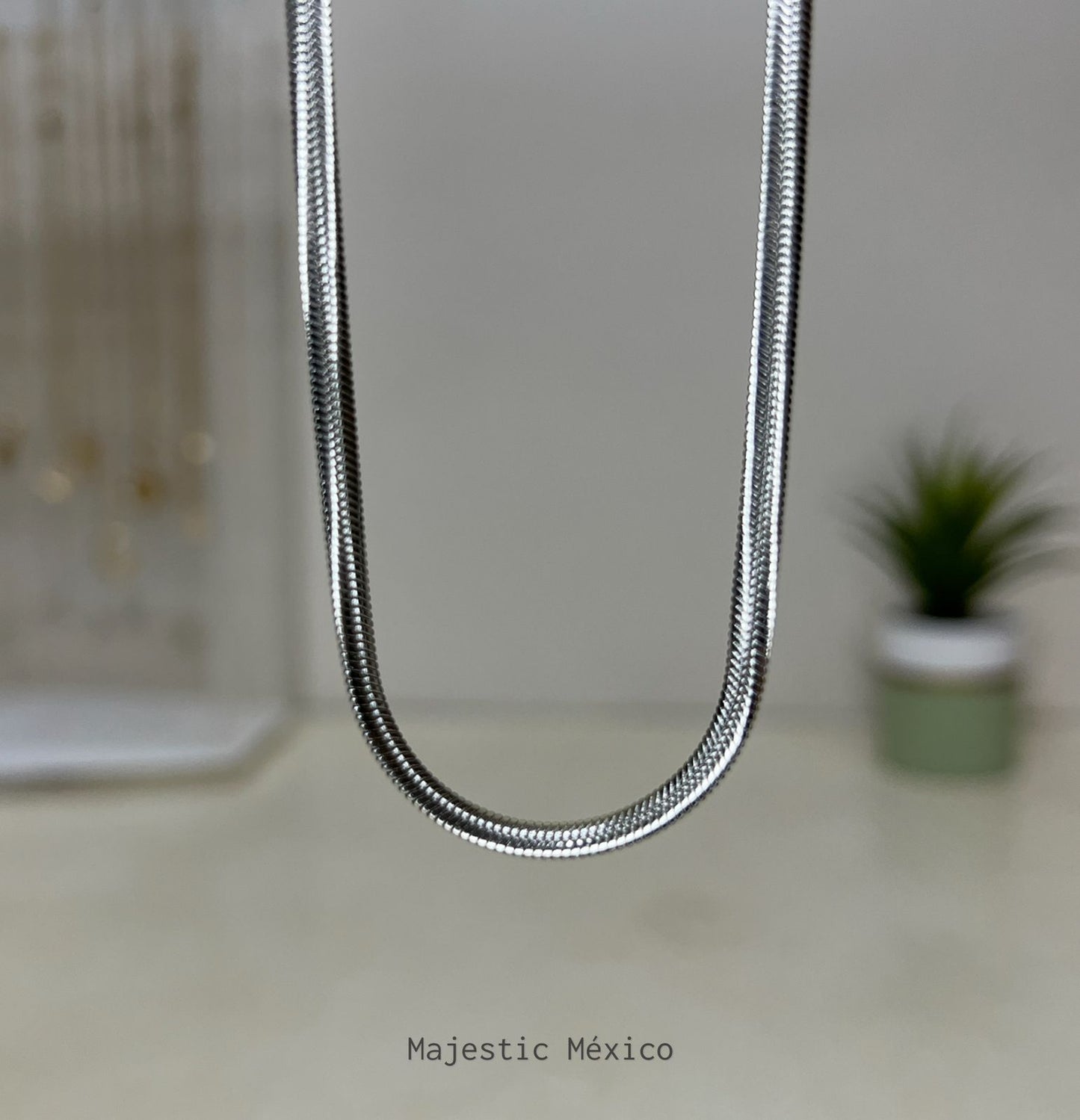 SILVER FLAT CHAIN