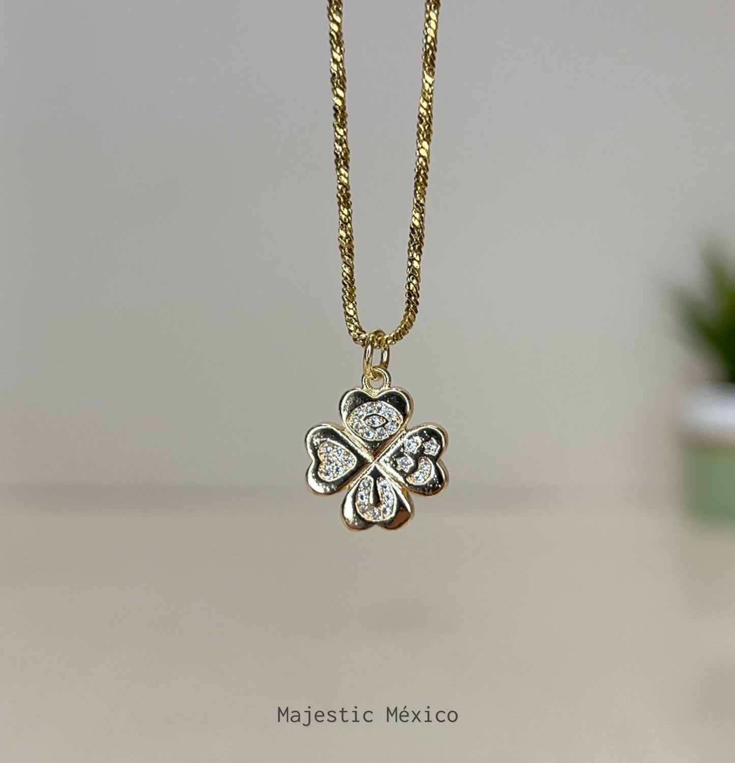 COLLAR TRÉBOL DE LA SUERTE