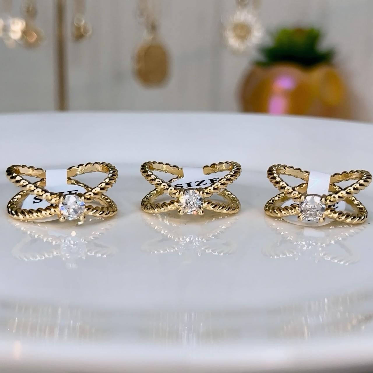 DOUBLE INTERLACTED RING